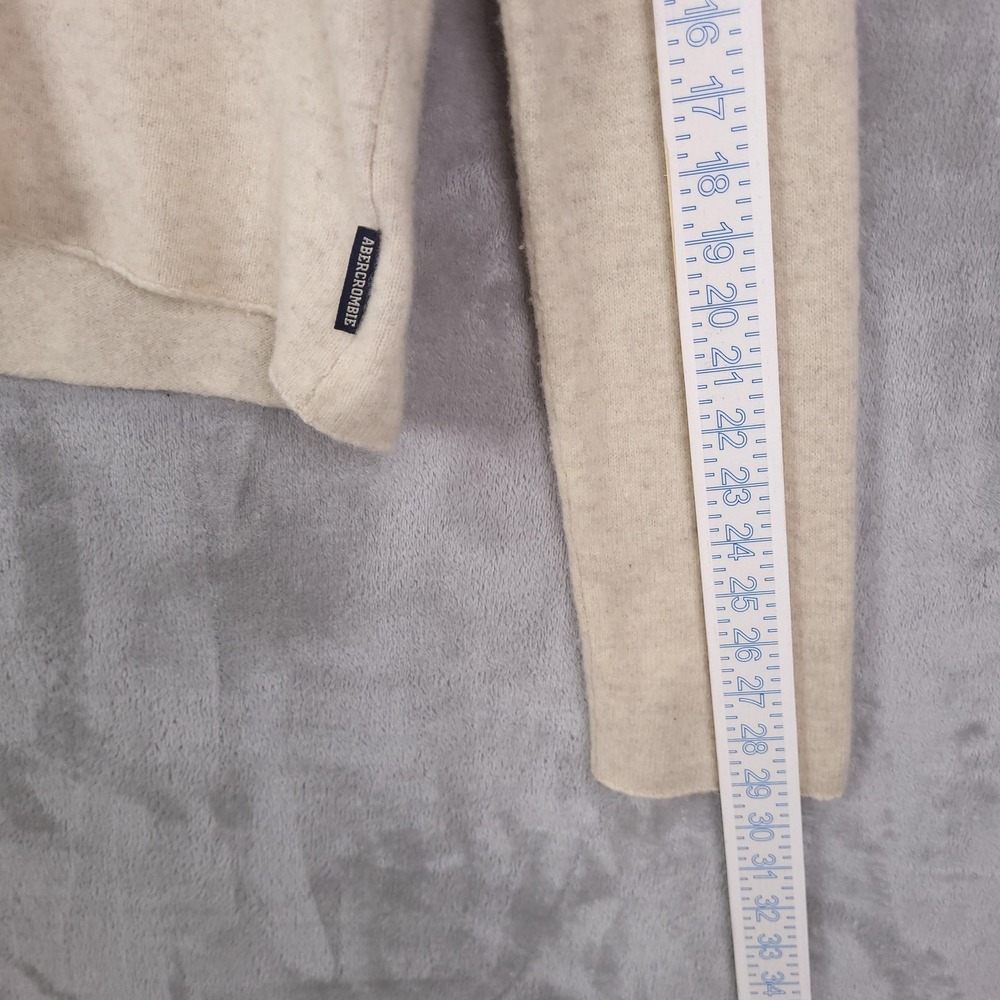 Abercrombie & Fitch Wool Sweater Womens Medium White V Neck Muscle Fit Knit - Picture 6 of 13